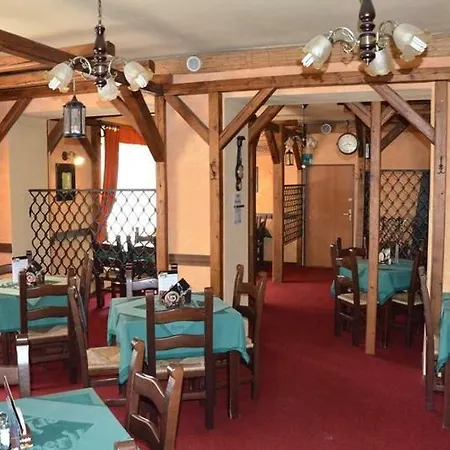 Strela بيت ضيافة Krucemburk